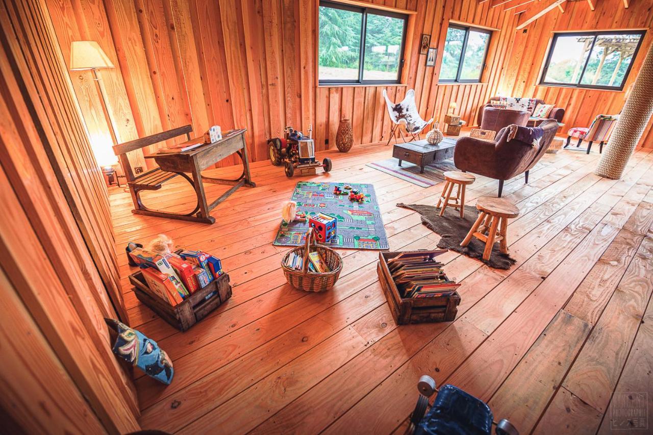 Domaine De La Vitarelle Glamping Villaniere Exterior photo
